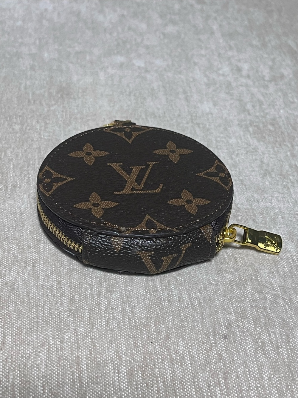 Louis Vuitton Brown Monogram Round Pouch with Colorful Winter Characters - Picture 3 of 4